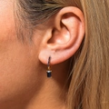 Boucles d'oreilles pendantes dorées à l'or 18K avec zircons bleu foncé de forme carrée - Or Zircone Bleue