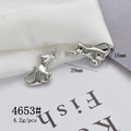 Detail of silver cat charms showing dimensions 29mm by 16mm and polished alloy finish - Silver Cat Shape Pendant (4653#)
