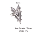 Especificaciones detalladas de tamaño del anillo de corazón plateado con altura de 36mm - Abierto Ajustable / Color Acero