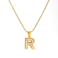 Collier élégant en acier titane doré avec pendentif lettre R orné de perles blanches - Lettre R (SP723G-R)