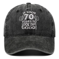 Détail de la broderie du 70e anniversaire sur casquette de baseball en coton noir délavé - 70ème anniversaire / Noir