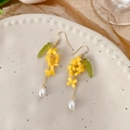 Detalle de pendientes de flores amarillas con hojas verdes y colgantes de perlas - 7# Gancho para la oreja-Estilo 1-Borla de flor y hoja