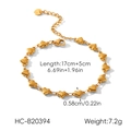 Dettaglio del bracciale a cuore placcato oro 18k con specifiche di lunghezza 17cm+5cm - Stile Pendente a Cuore (HC-B20394)