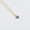 Collier doré avec un petit pendentif coeur bleu orné d'une pierre de zircone - Bleu