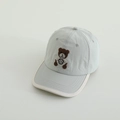 Lichtgrijze kinderhonkbalpet met schattig bruin beerborduurwerk en glimlachpatroon - 50-54cm / Grijsblauw