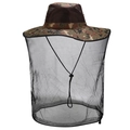 Detail of outdoor camouflage fishing hat with fine mesh net and breathable mesh crown - One Size / Dark Red