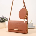 Sac bandoulière marron pour femme avec petit porte-monnaie rond et détails dorés - Marron