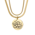 Collier double rang en titane doré avec pendentif lotus sur chaînes serpent et plates - Juillet-Or (Nénuphar)