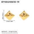 Square 18K gold-plated hammered stainless steel stud earrings measuring 2.76 cm - Square Stud Earrings (R04-4-240618-19) / Gold