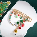Broche de Noël avec perles rouges et vertes, lettres Happy et pendentifs variés - Blanc (Z144)