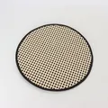 Ronde geweven beige placemat met decoratieve zwarte stoffen rand voor eettafels - Monster