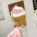 Bolso bandolera con forma de helado rosa y blanco en cuero sintético acolchado - Helado Blanco