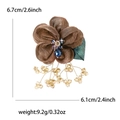 Eleganter brauner Spitzen-Blumen-Brosche mit Kristallperlen und Blatt, 6,7 cm groß - Braun