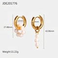 Asymmetrische 18K vergulde oorringen met natuurlijke zoetwaterparel hangers - Asymmetrische Parel Hanger Stijl (JDE201776) / Goud