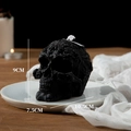 Candela nera a forma di teschio con intagli barocchi, altezza 9cm, decoro gotico - Nero (Mora e Basilico)