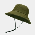 Detail von armygrünem Anglerhut mit breiter Krempe und verstellbarem Kinnriemen aus Segeltuch - Einheitsgröße / Armeegrün