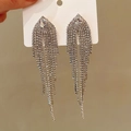 Elegant silver tassel earrings with emerald accents and sparkling rhinestones - Sparkling Silver Rhinestone Long Tassel Style (42#银针-银色)
