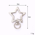 Silver zinc alloy star-shaped keychain with swivel ring, measuring 3cm by 4cm at 7.5g - 40mm Round Tail Pentagram Buckle / Silver