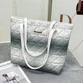 Gradient grey and white quilted tote bag with Senropetly logo and white handles - Gray (Triangle Pattern)