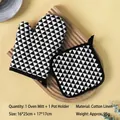 Thickened kitchen oven glove and pot holder set with black and white geometric pattern - Glove and Pot Holder / Black and White Triangle