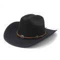 Détail du chapeau de cowboy en feutre noir avec bande en cuir brun et ornements argent - Noir
