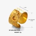 Anillo ancho chapado en oro 18K de acero inoxidable martillado con colgante de sol - Estilo Sol Dorado