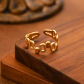 Goldener Vintage-Ring mit geometrischem, hohlem Rechteck-Design und offener Schiene - Hohl Geometrisch / Gold