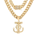 Chaîne cubaine dorée avec pendentif ancre et croix sertie de strass brillants - Collier Doré avec Pendentif Croix Ancre (KN230176-K)
