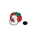 Spilla smaltata con gatto bianco dentro una fragola rossa e chiusura in gomma nera - Gatto Bianco che Abbraccia la Fragola
