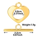 Makro-Detail des 18k vergoldeten OT-Knebelverschlusses mit Herz-Größe und Gewichtsangaben - Herz Knebelverschluss Anhänger (S1300) / Gold