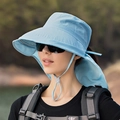 Hellblauer Outdoor-Sonnenhut für Damen mit breiter Krempe und praktischem Nackenschutz - Blau