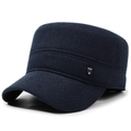 Berretto militare blu scuro da uomo con fodera calda e dettaglio etichetta SPORT in metallo - Regolabile / Blu navy