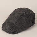 Dettaglio cappello newsboy grigio vintage con prese d'aria in metallo e cinturino regolabile - M (56-58cm) / Grigio