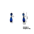 Detailansicht der blauen Tropfen-Zirkonia-Ohrringe mit 3,5 cm Höhe und 5,6 g Gewicht - Silber Stil (E02384-1)