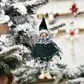 Bambola angelo di Natale con cappello verde scuro e sciarpa di pizzo appesa all'albero - Verde Scuro