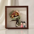 Cadre photo 3D en bois avec roses séchées et figurines de couple pour décor de fleurs - 6 Pouces (10,2x15,2cm) / Creux 5cm (Poupées Non Incluses) / Noyer