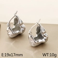 Orecchini irregolari in metallo argentato stile lava fusa, dimensioni 19x17mm e peso 10g - Color Acciaio