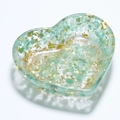 Heart-shaped crystal jewelry dish with green quartz stones and gold leaf flakes - Heart / Green Aventurine & Gold Foil