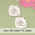 Silver bee charm pendant in 18K plated copper measuring 20.1mm by 21.1mm size - MF6905B-Silver Bee
