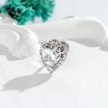 Orecchino a perno cuore argento per cartilagine con ali di farfalla e zircone trasparente - Bianco (Pezzo Singolo)