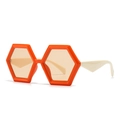 Occhiali da sole quadrati con montatura arancione brillante e aste bianco crema - Montatura Arancione Lente Tè Chiaro (C2)