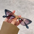 Retro cat-eye sunglasses with yellow gradient frame and purple lenses with chain arms - Blue Yellow Gradient Frame Purple Lens