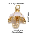 Detail van de 18K vergulde paraplu hanger met wit emaille en zirkonia versieringen - Witte Emaille Paraplu Hanger (002)
