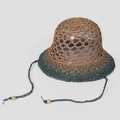 Dettaglio della trama all'uncinetto del cappello di paglia con bordo verde e perle - M(56-58cm) / Verde