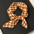 Petit foulard en coton lin à motif losanges marron et beige noué en un nœud élégant - 55x55cm / Parallélogramme Beige Café