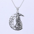 Collana vintage in acciaio inossidabile con ciondolo lupo che ulula alla luna - Stile Lupo che Urla Luna Crescente Stella (E0202)