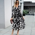 Damesjurk met lange mouwen, V-hals, zwart-wit geometrische print en kanten taille - S / Black Geometric Print