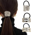 Dreiteiliges Set Punk-Haarringe aus Metall mit gehämmerter Gold- und Silberoberfläche - Set 30 (3-teilig Gold/Silber Welle & Gehämmert Design)