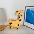 Handgestrickte Giraffen-Umhängetasche für kleine Mädchen in hellem Gelb-Design - Giraffenform