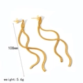 Elegante 18k vergoldete Edelstahl-Ohrhänger mit langem gewelltem Schlangenkettendesign - Wellen Schlangenkette Stil (TE6951) / 18K Gold
